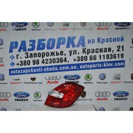 Фонарь задний правый Skoda Fabia 5J6945096